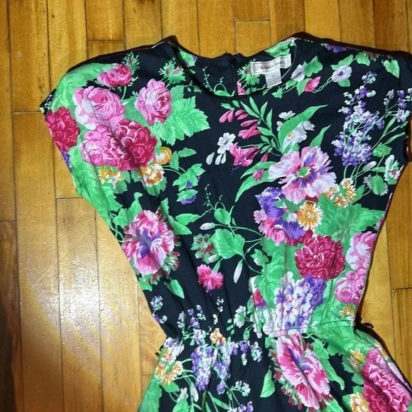 Vintage Michelle Stuart dark floral maxi cotton dress with shoulderpads - Picture 2 of 6